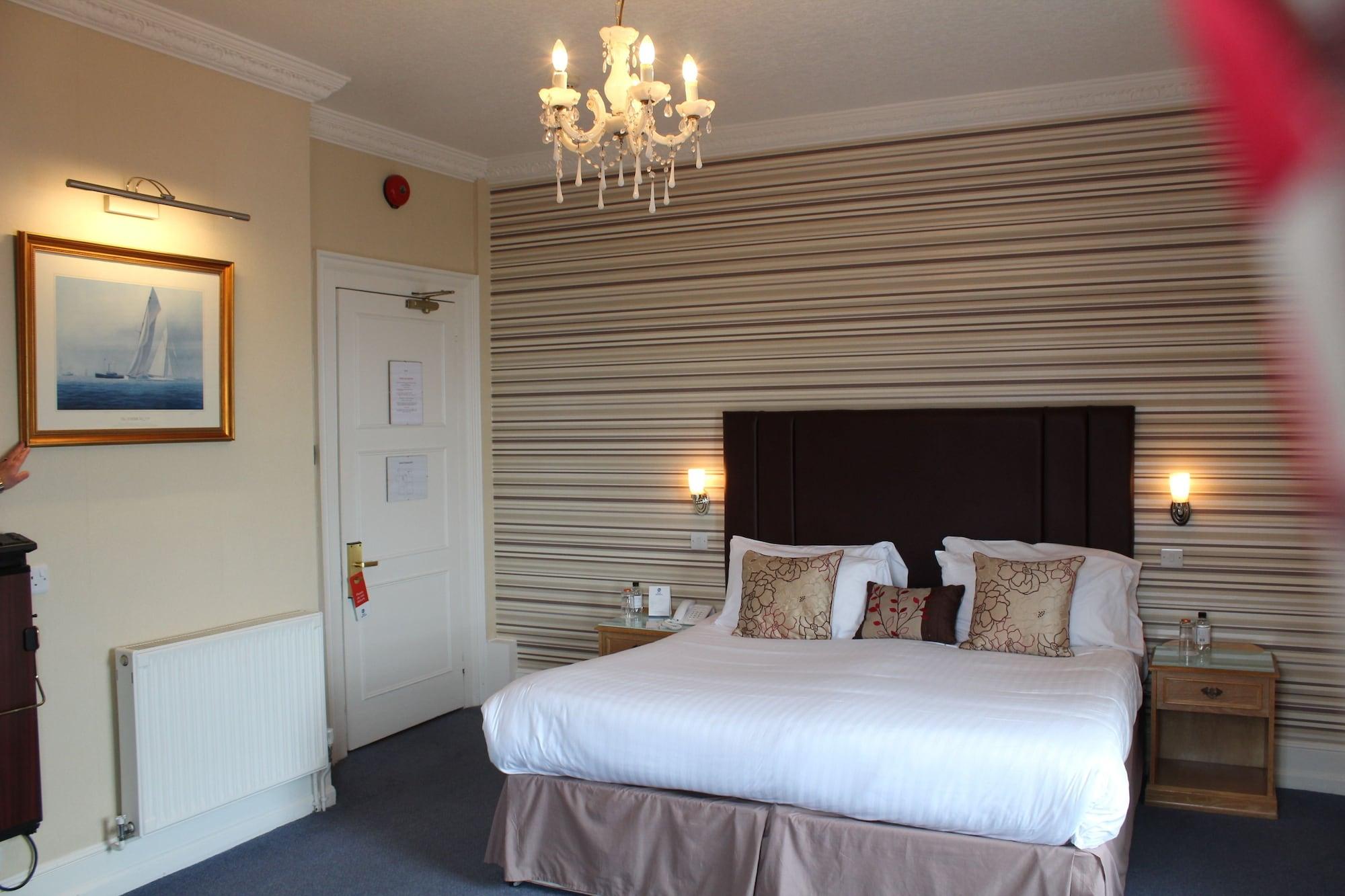 Best Western New Holmwood Hotel Cowes  Esterno foto