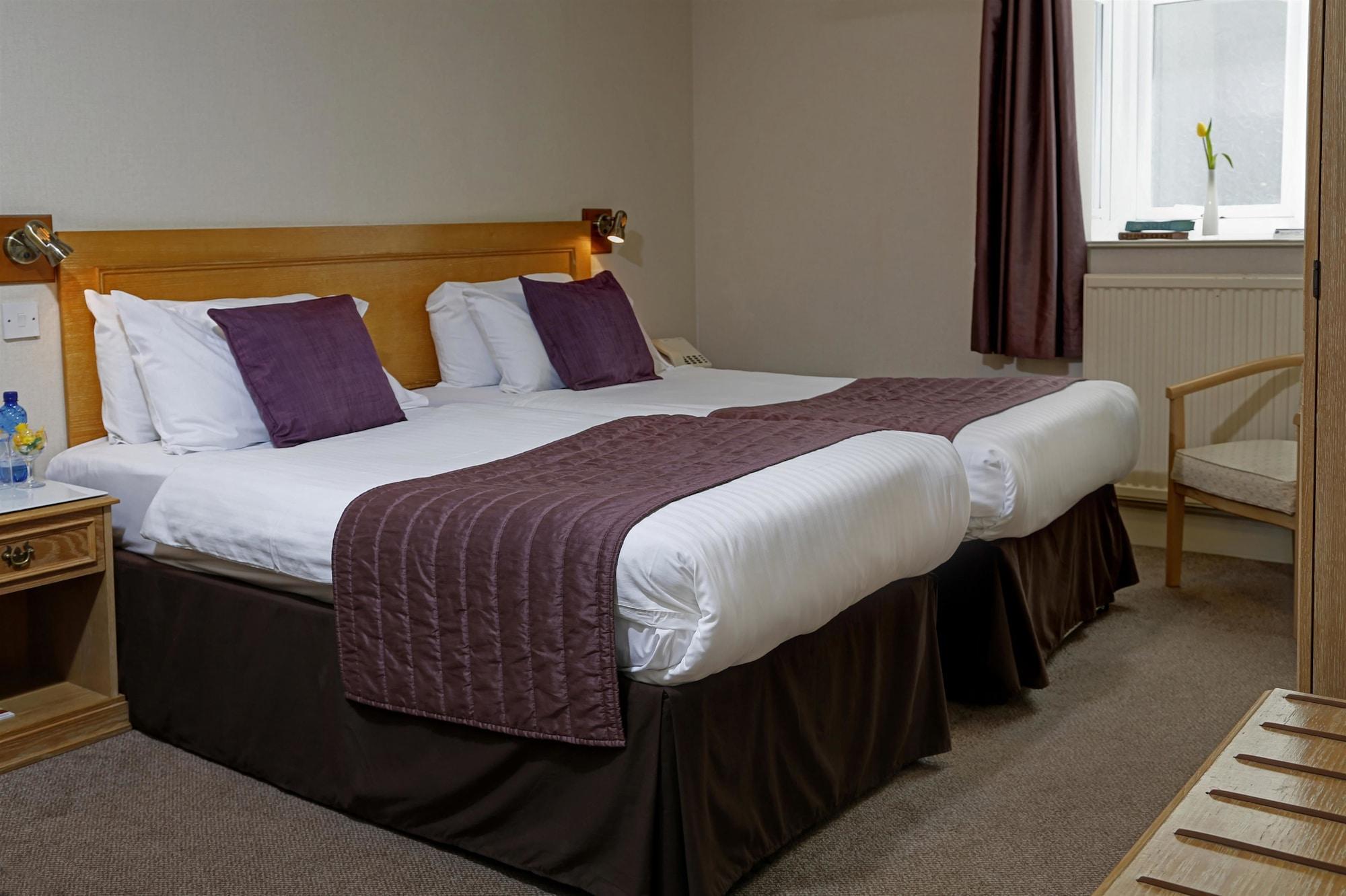 Best Western New Holmwood Hotel Cowes  Esterno foto