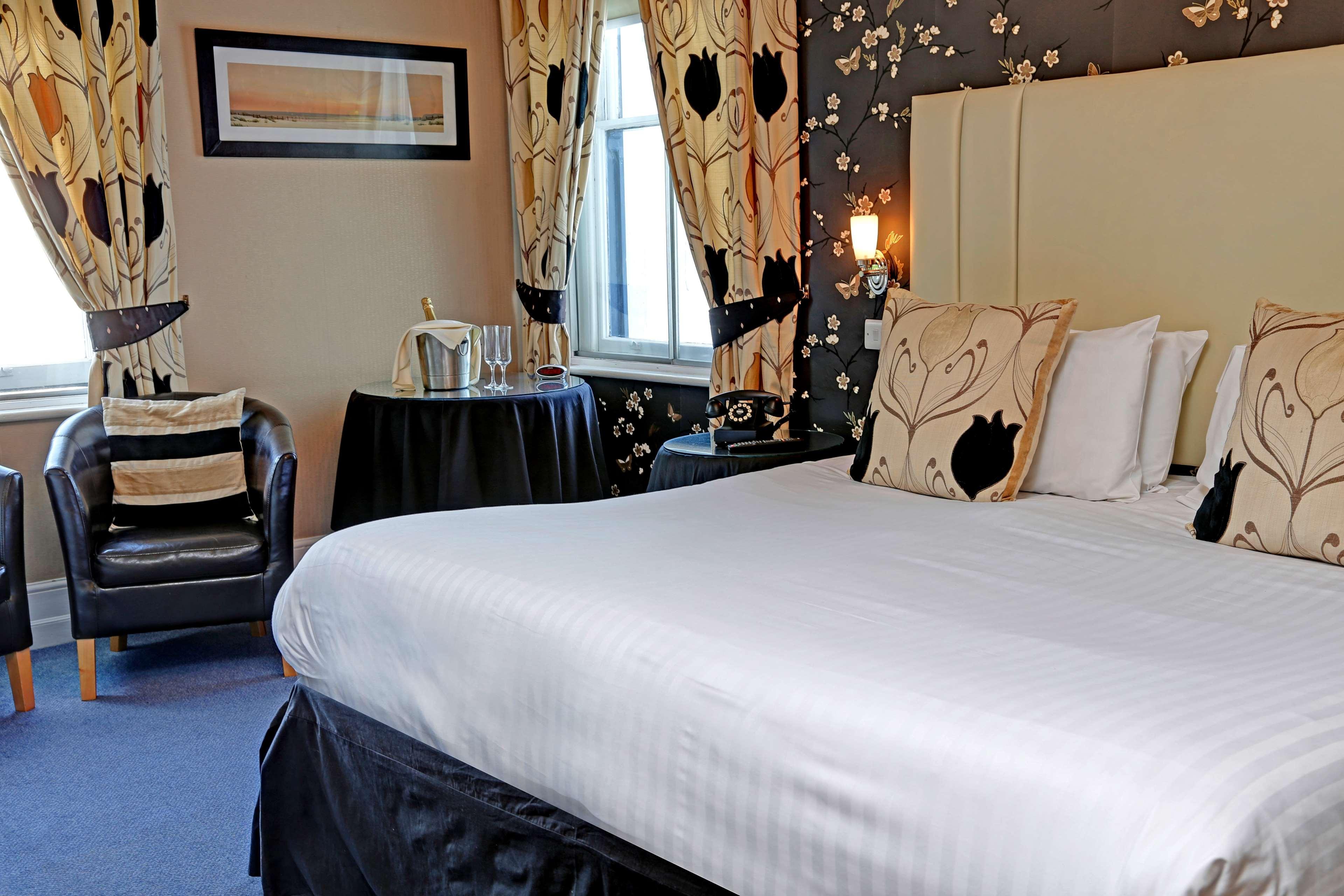 Best Western New Holmwood Hotel Cowes  Esterno foto