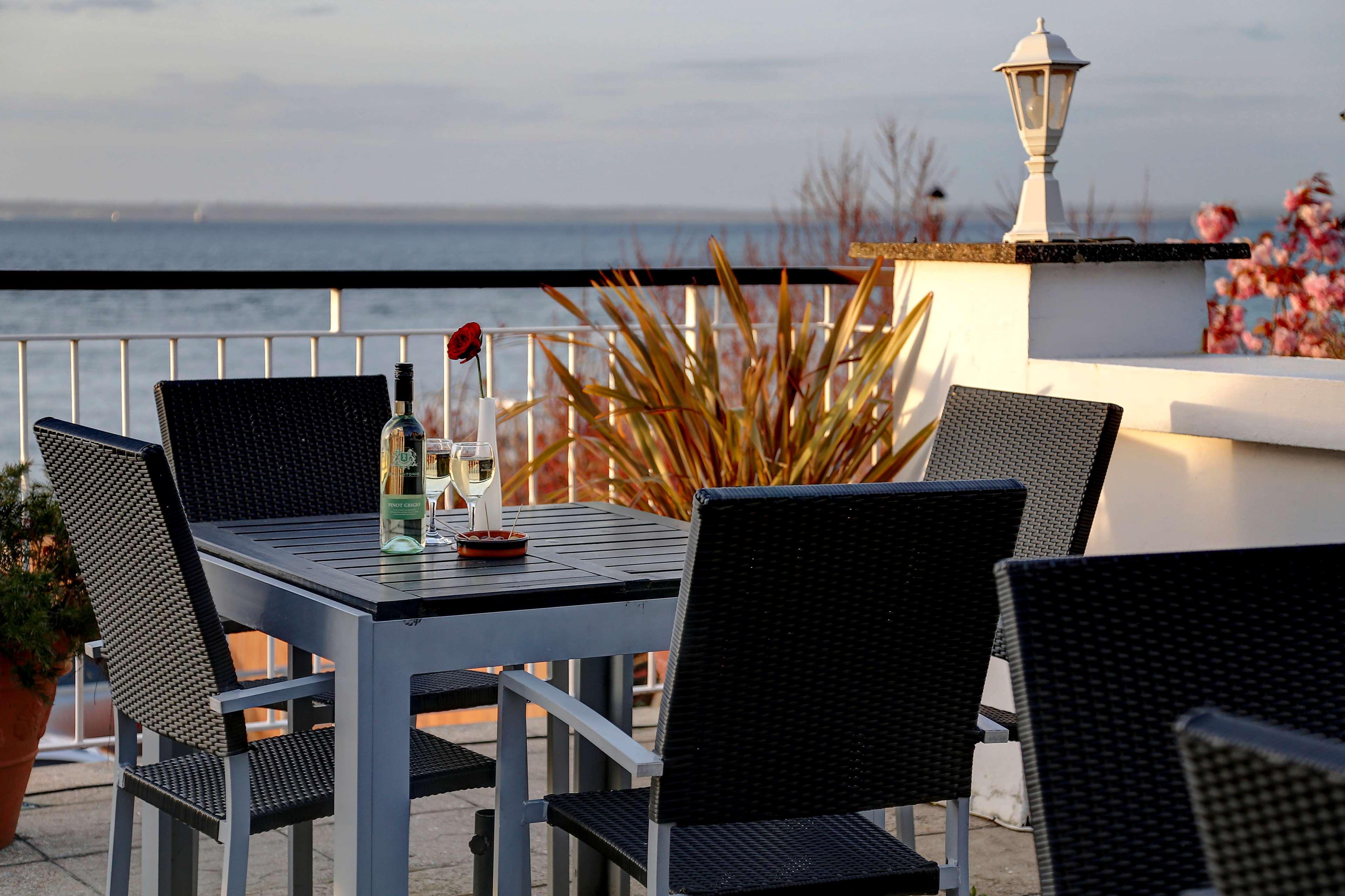 Best Western New Holmwood Hotel Cowes  Esterno foto