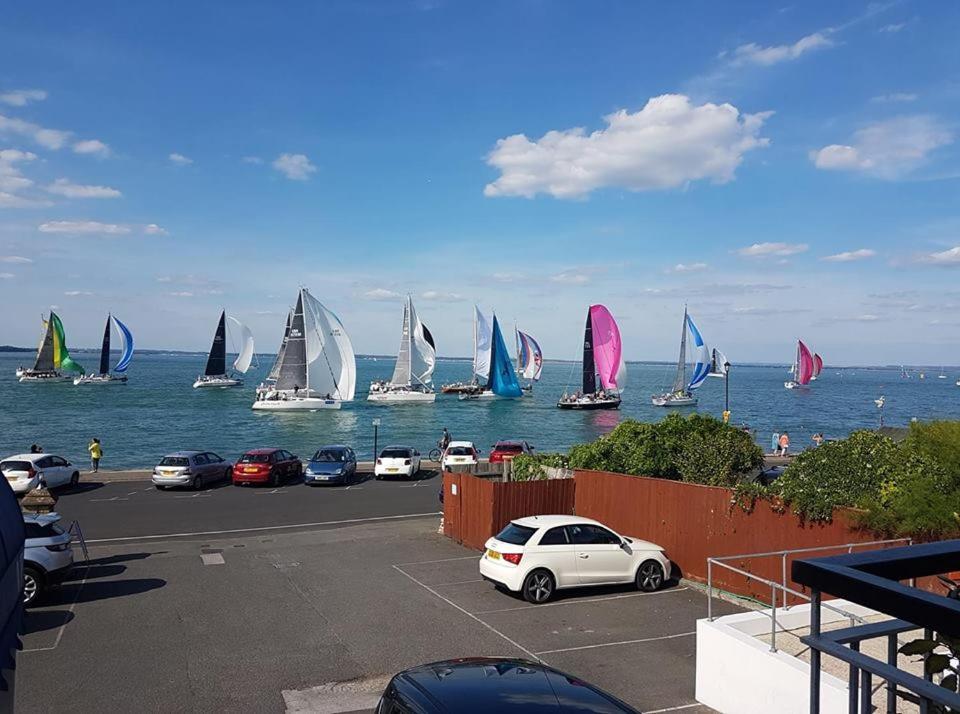 Best Western New Holmwood Hotel Cowes  Esterno foto