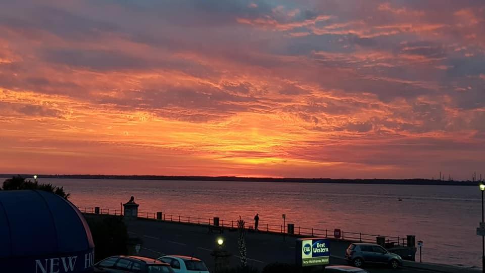 Best Western New Holmwood Hotel Cowes  Esterno foto